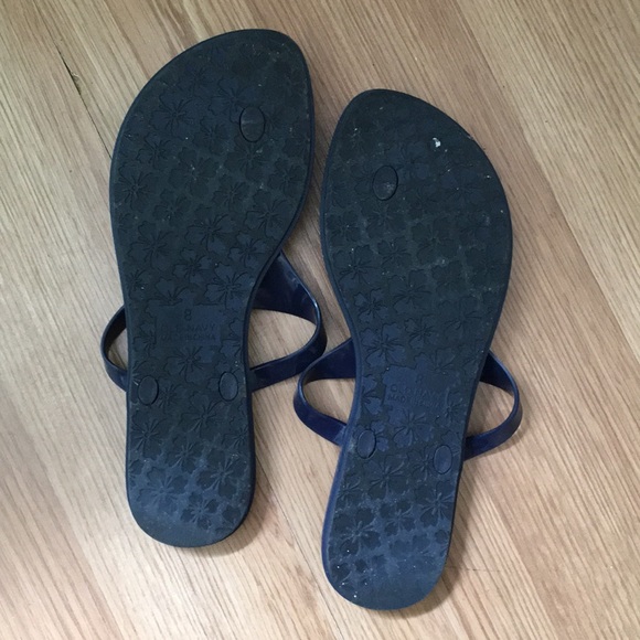 Navy blue old navy sandals - Picture 2 of 3
